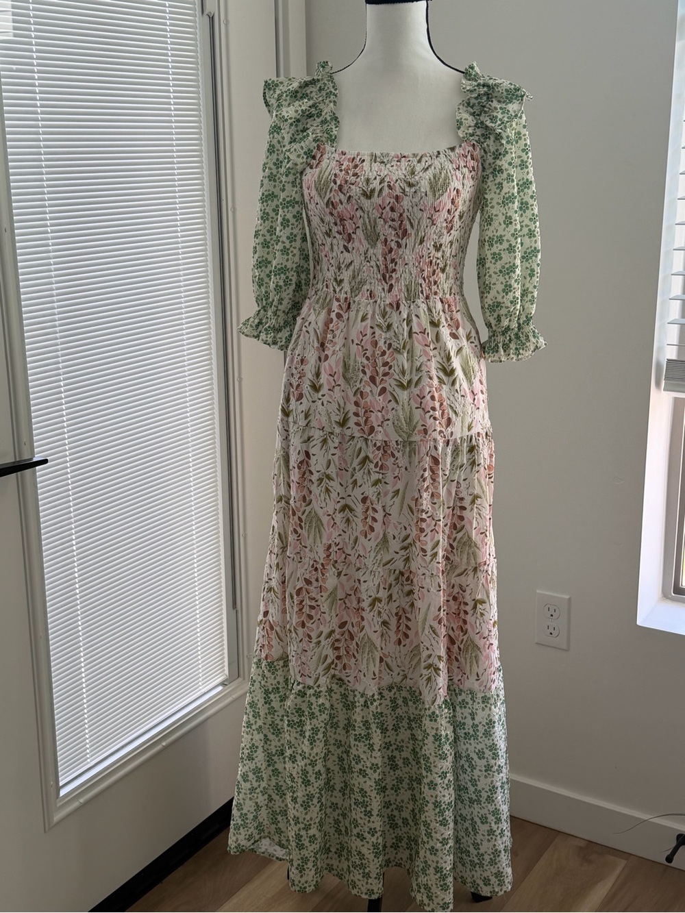 MELLODAY Pink & Green Floral Smocked Maxi Dress